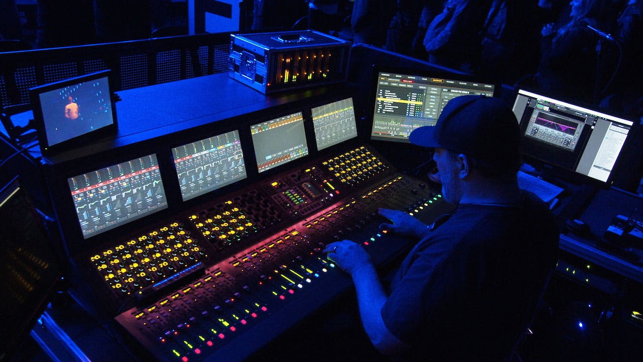 Behind the Live Sound of Red Hot Chili Peppers