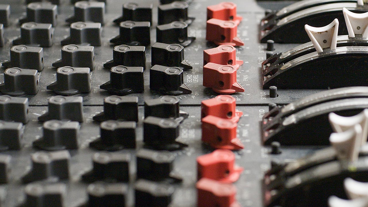 15 EQ Mistakes Mixers Make