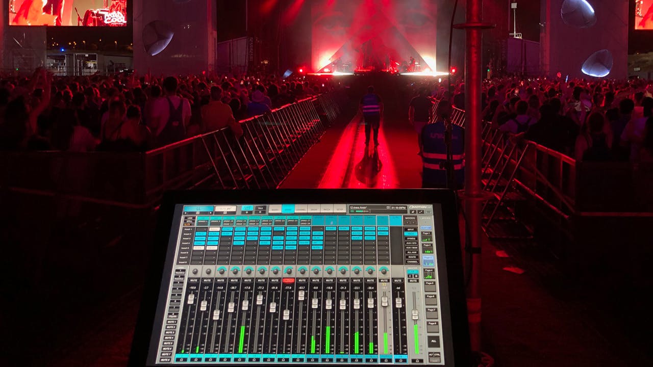 eMotion LV1 Live Mixer on Tour with Lykke Li