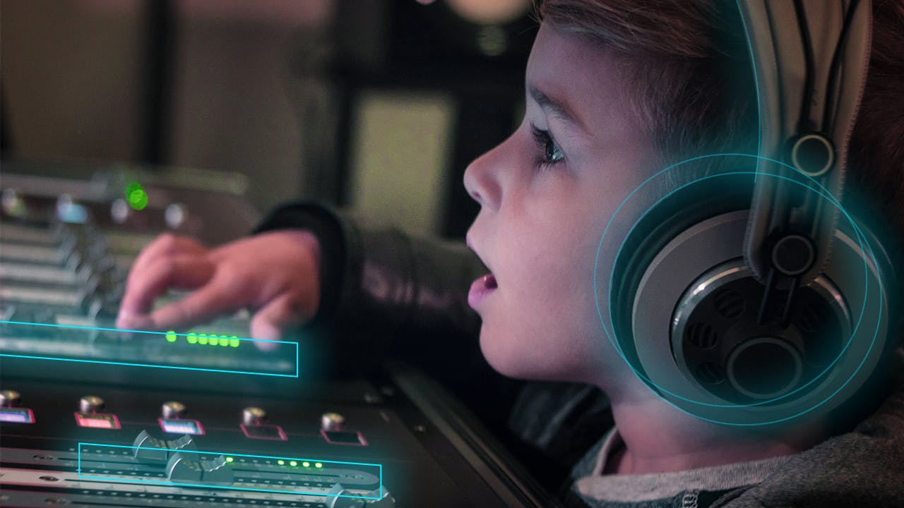 7 Tips to Improve Your Critical Music Listening Skills